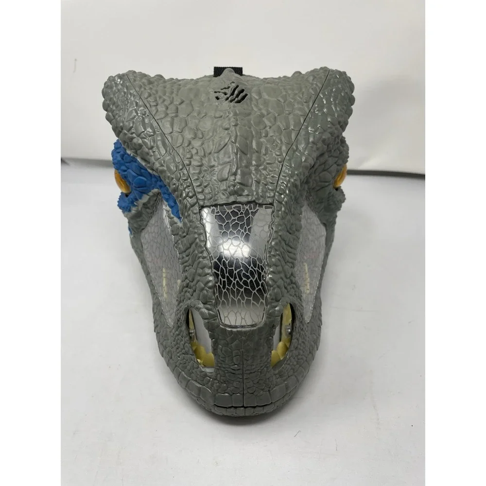 2017 Jurassic World Chomp N Roar Mask w/ Sound Velociraptor Raptor Blue Dinosaur